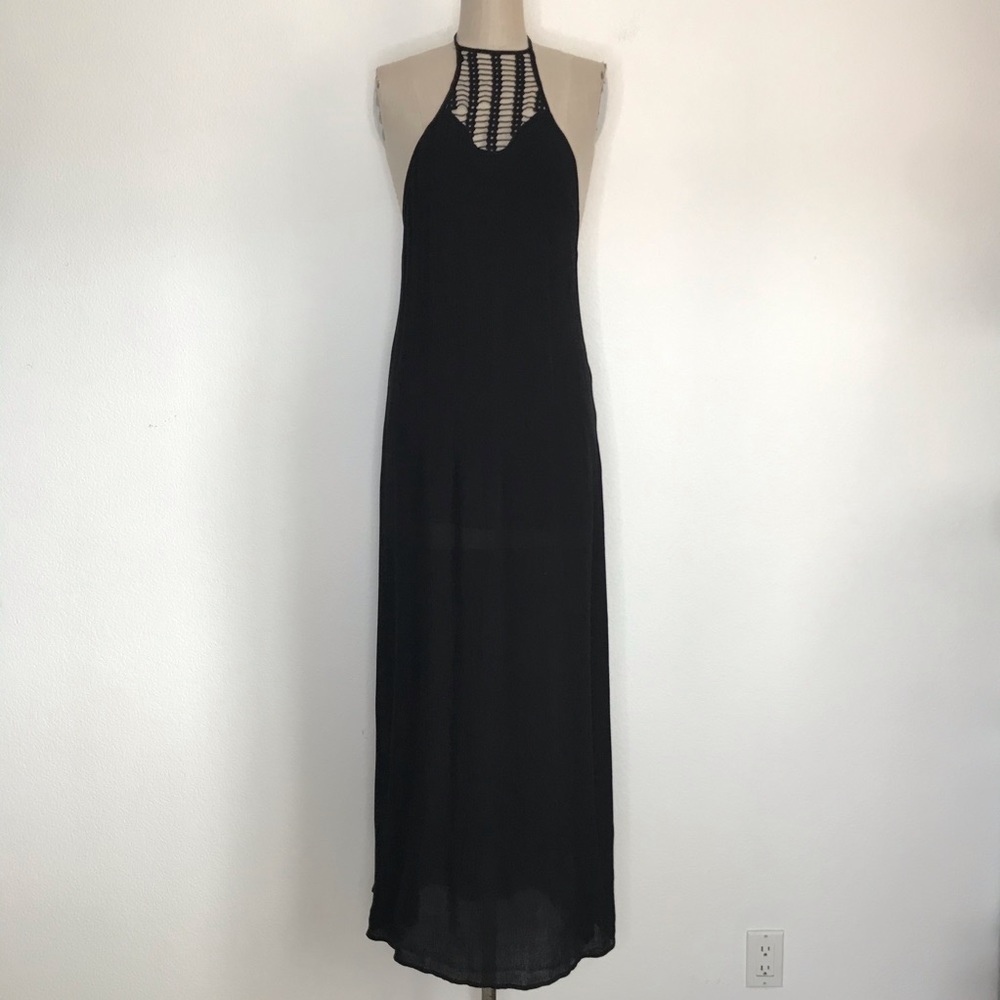 Tobi Black Maxi Dress with Braided Halter Neck 
Black summer maxi Tobi S Black m